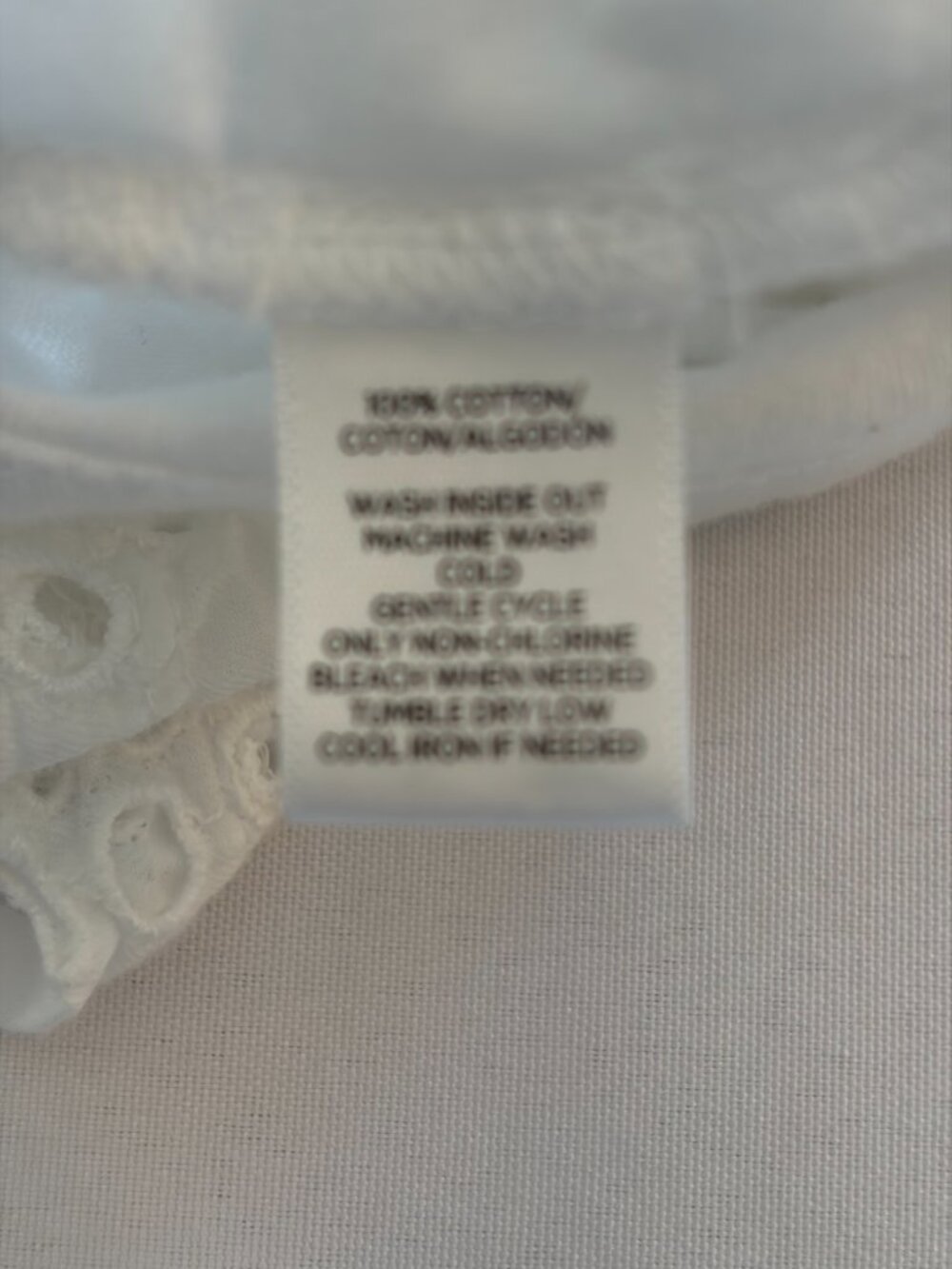 Loft Medium White Eyelet detail Sleeveless Tank - Picture 3 of 8